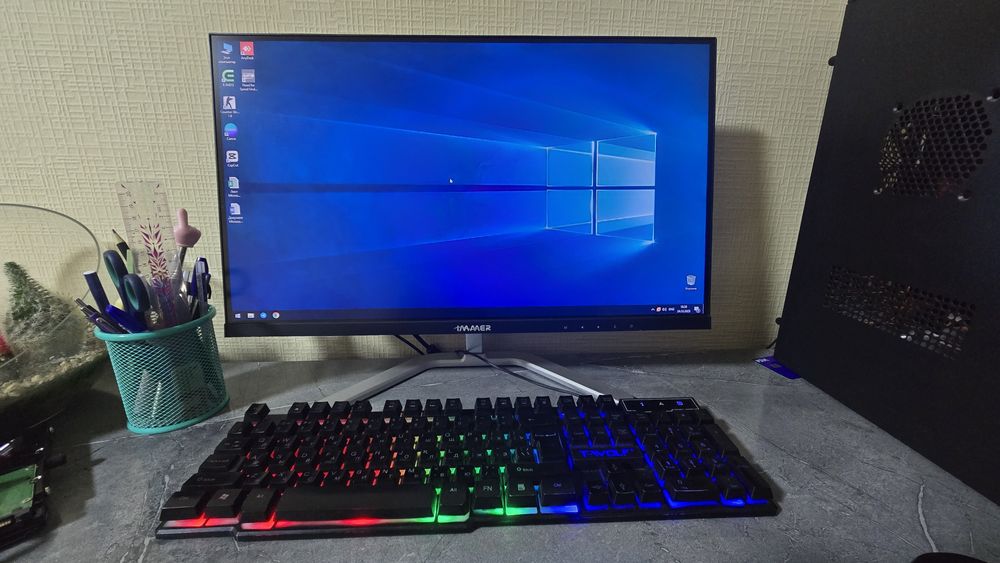 Настольный компютер.