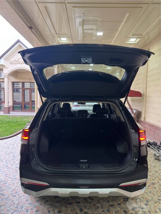 Srochno Kia SportAge sotiladi moshina ideal