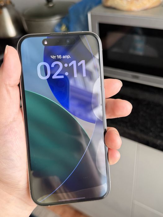 iphone 15 pro 256гб  81% емкасти