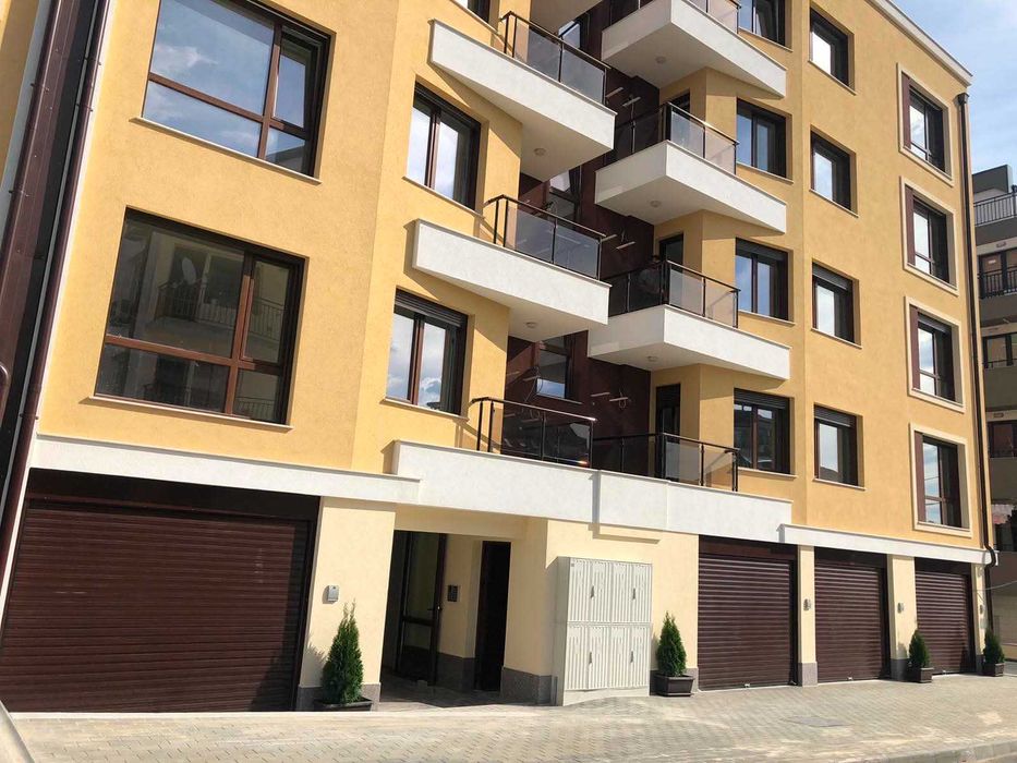 Продава Гараж в кв.Трошево 32кв.м