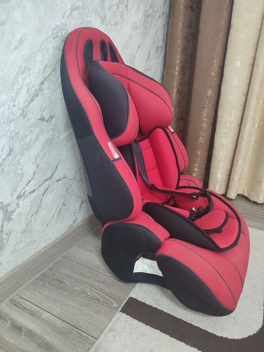 Детское автокресло