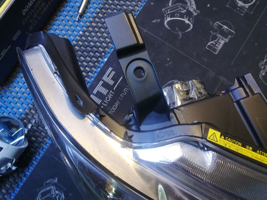 Фара тойота камри 50 Европа