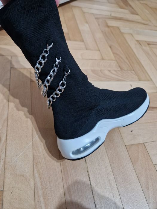 Ghete / cizme marimea 34