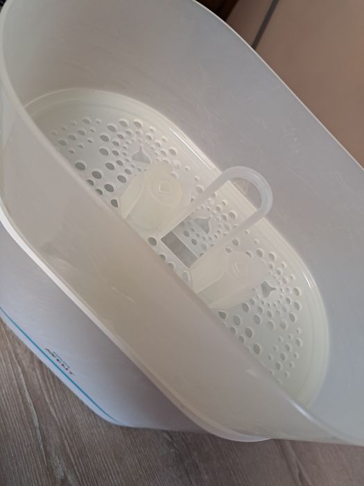 Стерилизатор за шишета Avent