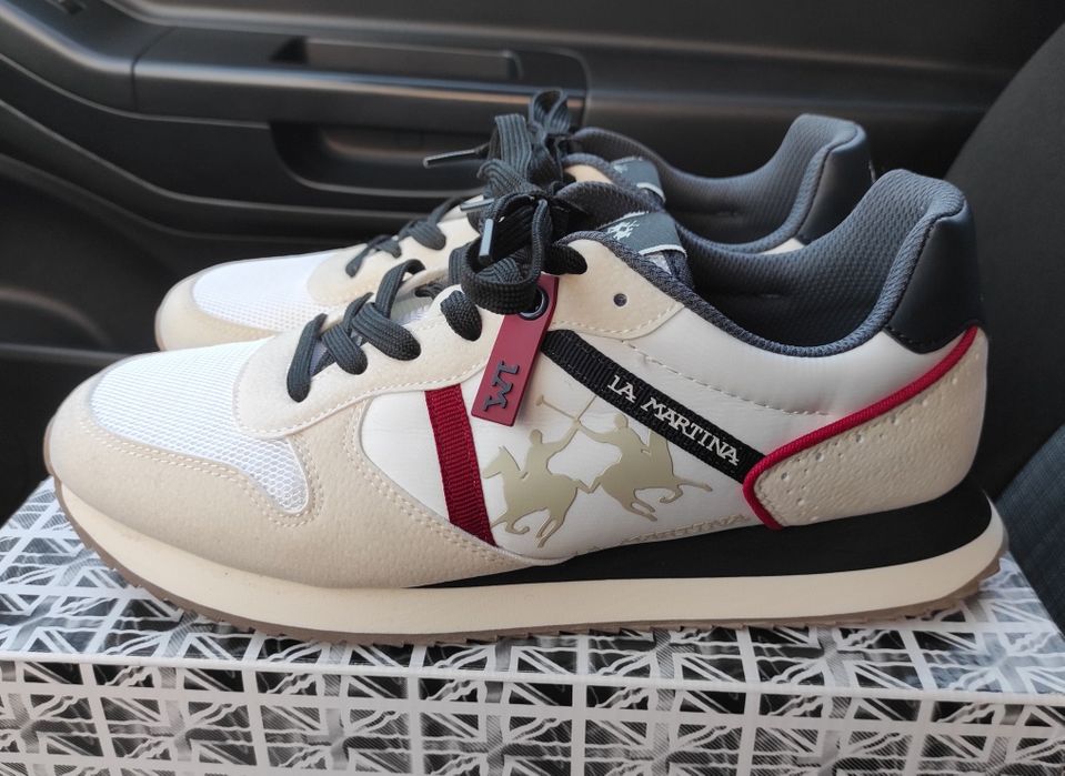 Adidași / Sneakerși La Martina merg la 42-42,5