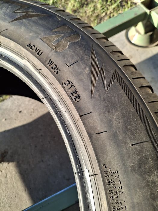2 Anvelope de iarnă 255 50 r19 Bridgestone