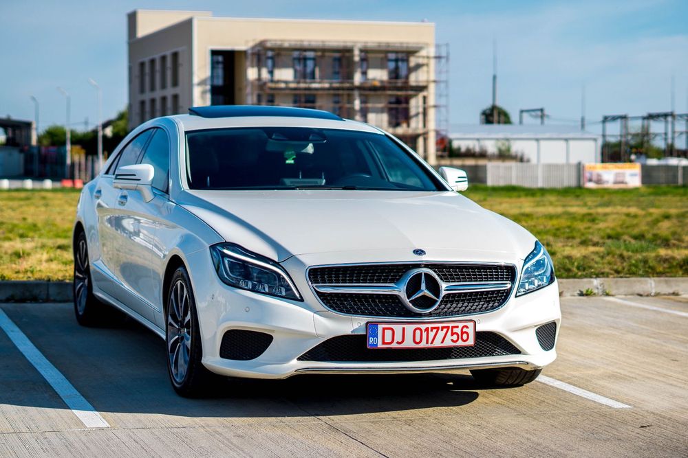 Mercedes-Benz CLS Km 100% reali, întretinuta excelent, culoare exterioara deosebita