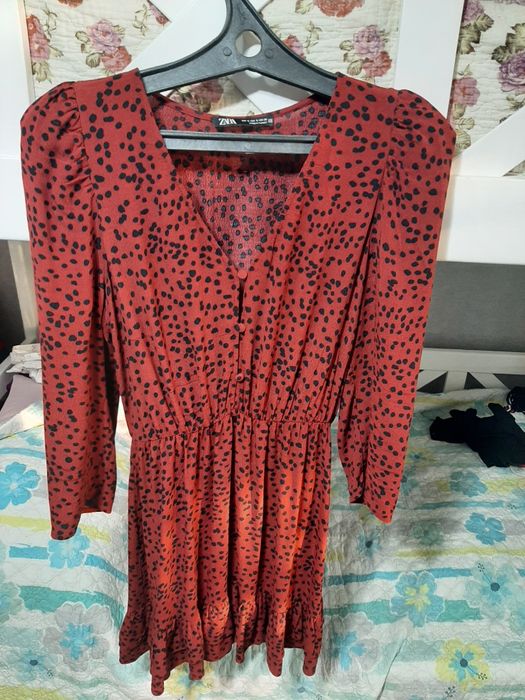 Платье красивое ZARA в идеале