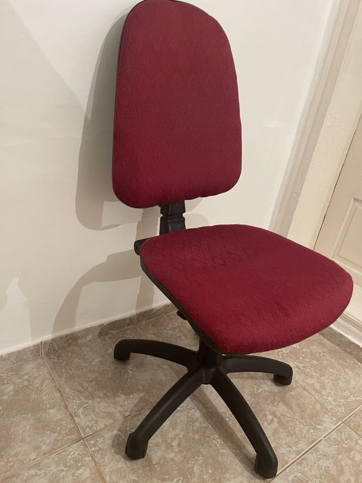 Vând scaun ergonomic
