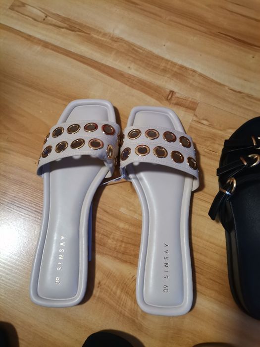 летни дамски чехли