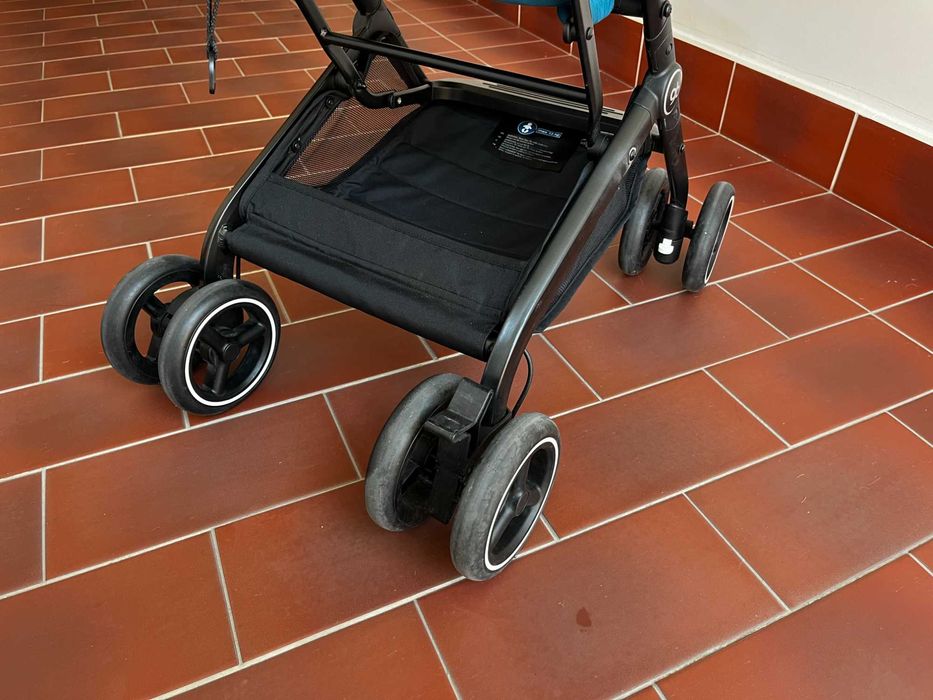 Carucior/Carut GB Qbit+All Terrain cu protecție ploaie suplimentara