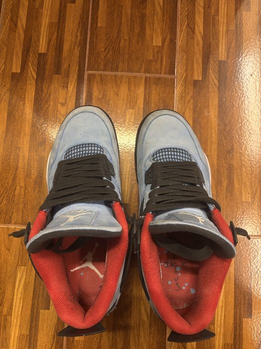 Jordan 4 X Travis Scott