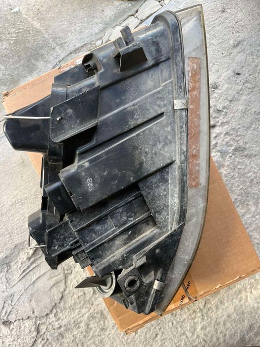 Ляв фар Ауди А6 1.9TDI