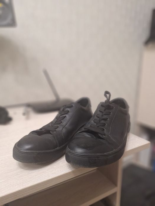 Мужские кеды черные