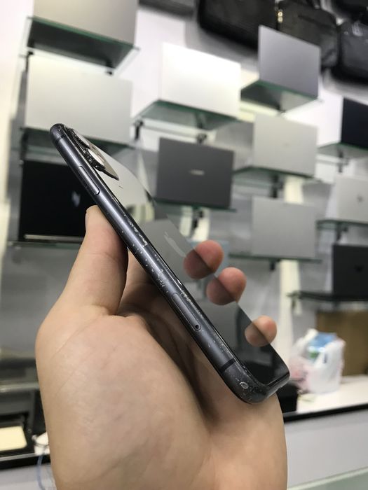 Iphone 11 bez feys