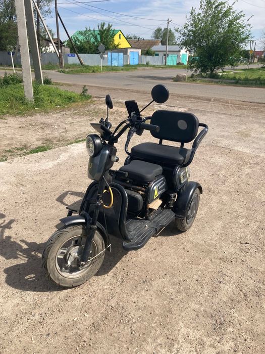Продам трицикл электронный