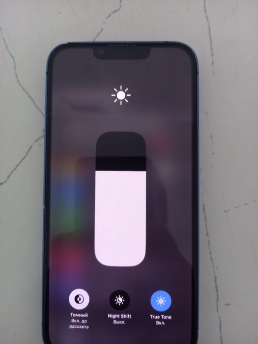 Продаю айфон 13 128г