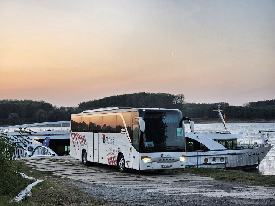 Inchirieri Autocare Microbuze / Inchiriere autocar/ Transport