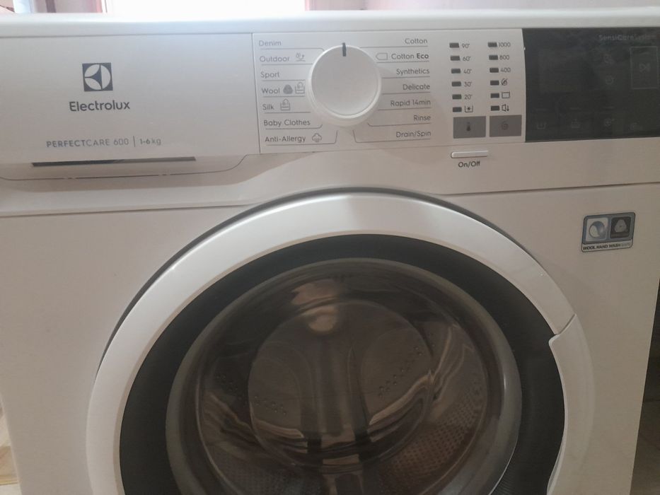 Пералня Електролукс