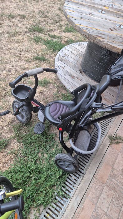 Децка триколка Вуоx само лично предаване , Перник