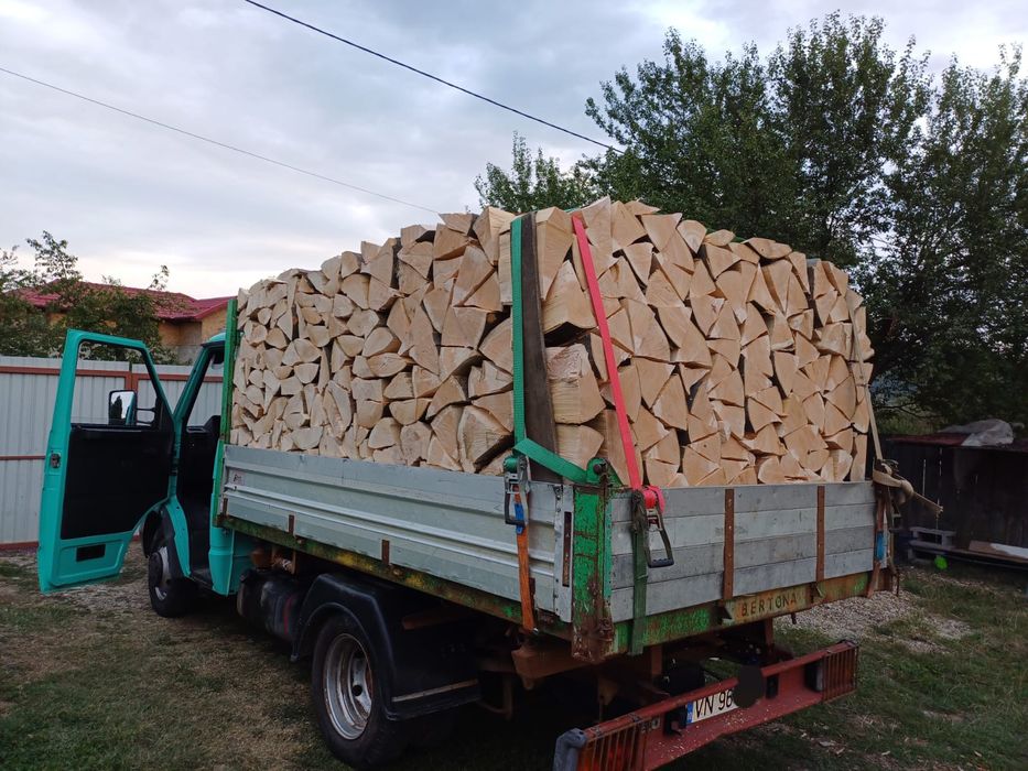 Lemne de foc fag capete uscate sau verzi 600lei tona sau la metru ster