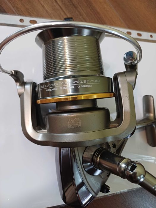 Макара Formax Raptor  шаран/сом