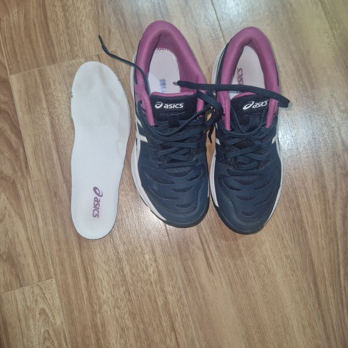 Маратонки за волейбол ASICS GEL-BEYOND