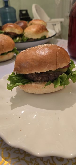 Бургеры 1000₸ | доставка | акция 10+1