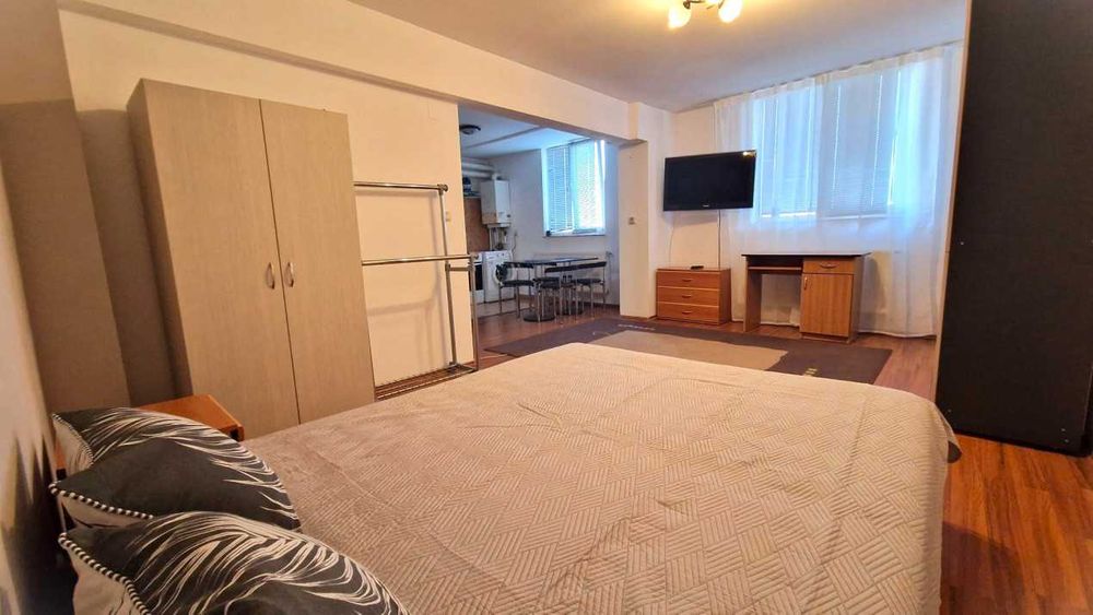 Apartament cu o camera pentru Untold