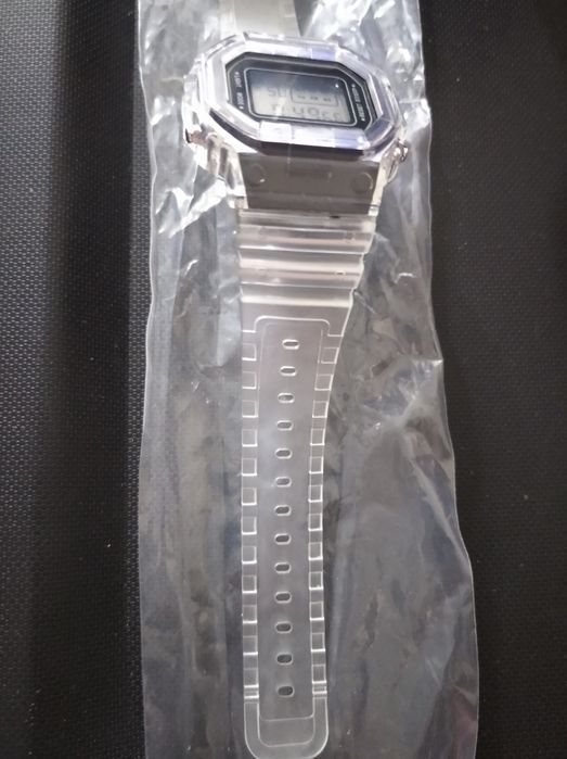 Часы новые Самовывоз Обмена нет