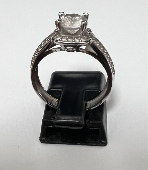 Златен пръстен дамски