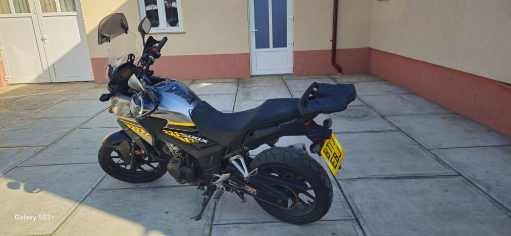 Honda cb500X.   2017