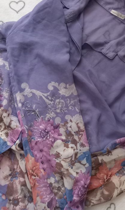 Дамска риза с цветя