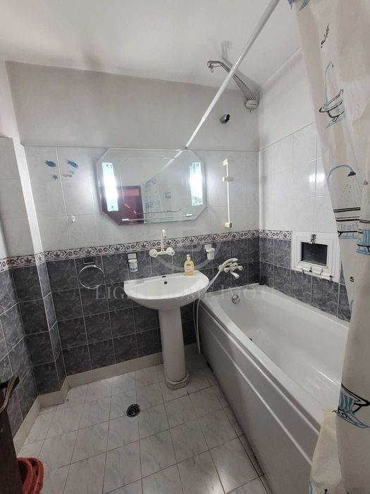 Продава се Тристаен апартамент в Пловдив, Кършияка - 104 кв.м за 1827 €/кв.м - Снимка #9