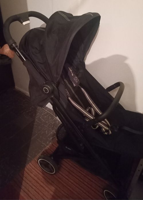 Vand carucioare copii