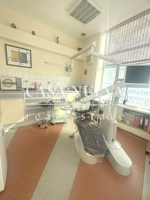 Дава се под наем Офис в Перник, Център - 20 кв.м за 997.05 € - Снимка #3