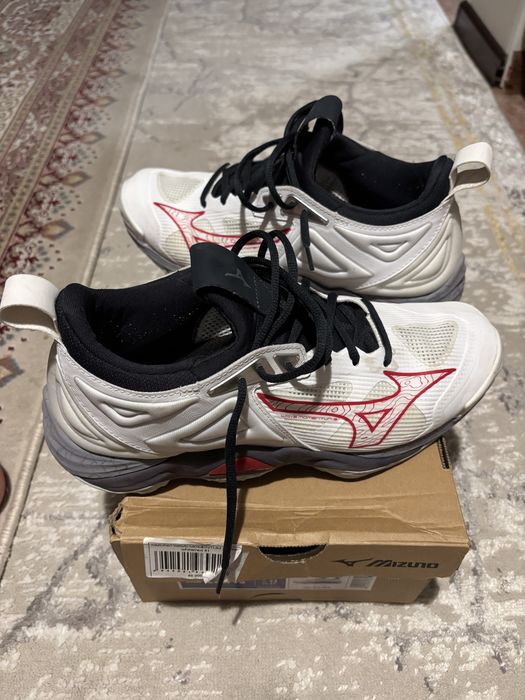 Mizuno оригинал 41 размер