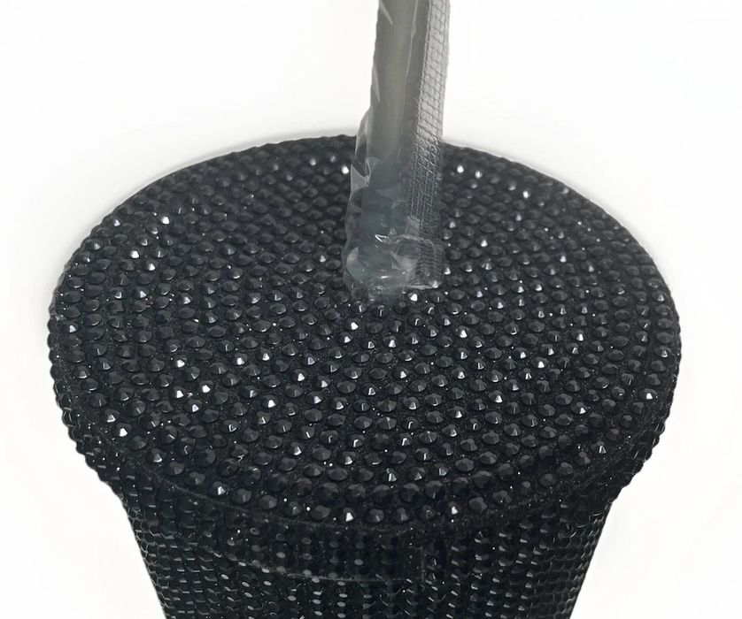 Чисто нова чаша Guess + подарък термос от неръждаема стомана