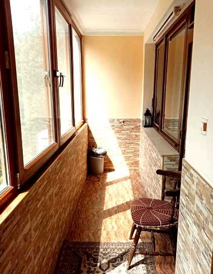 Дава се под наем Двустаен апартамент в Бургас, Възраждане - 78 кв.м за 200 € - Снимка #4