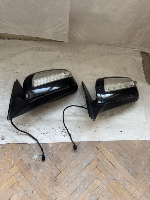 Оригинално огледало Мерцедес Ц204 Mercedes W204 C204