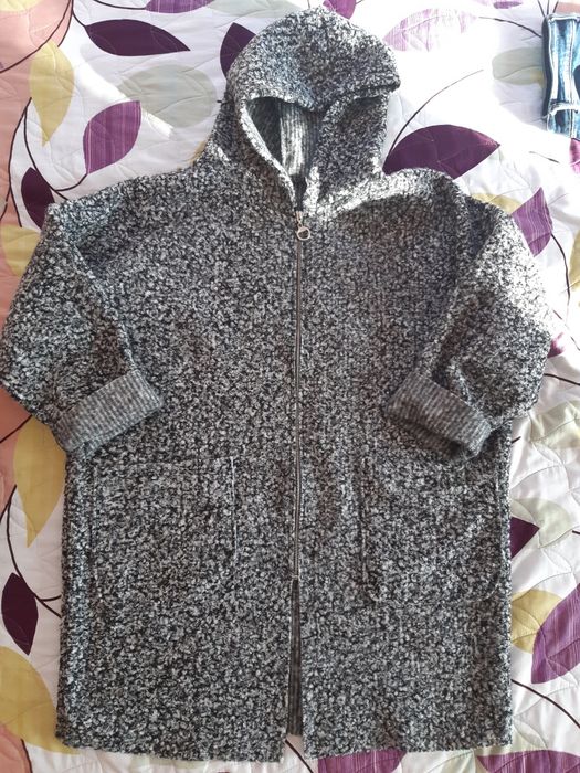 Пролетно буклено палто за 40лв