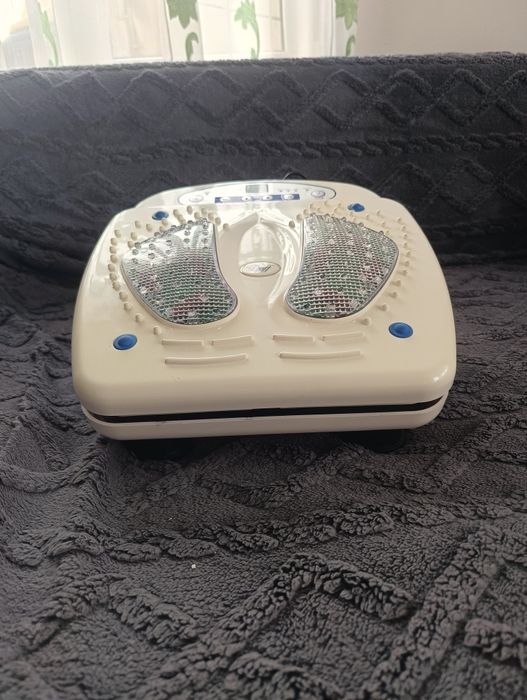 Aparat de masaj electric pentru picioare