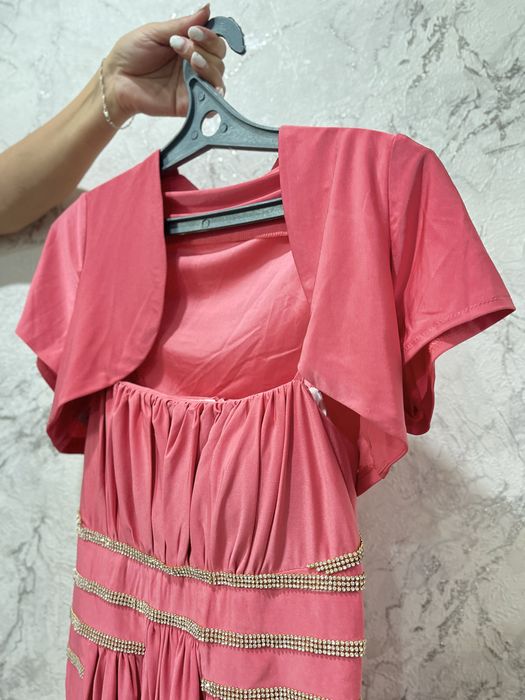 Вечерние платья (42-46р)