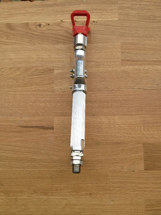 Pistol pentru pompa de zugravit airless pentru tavane