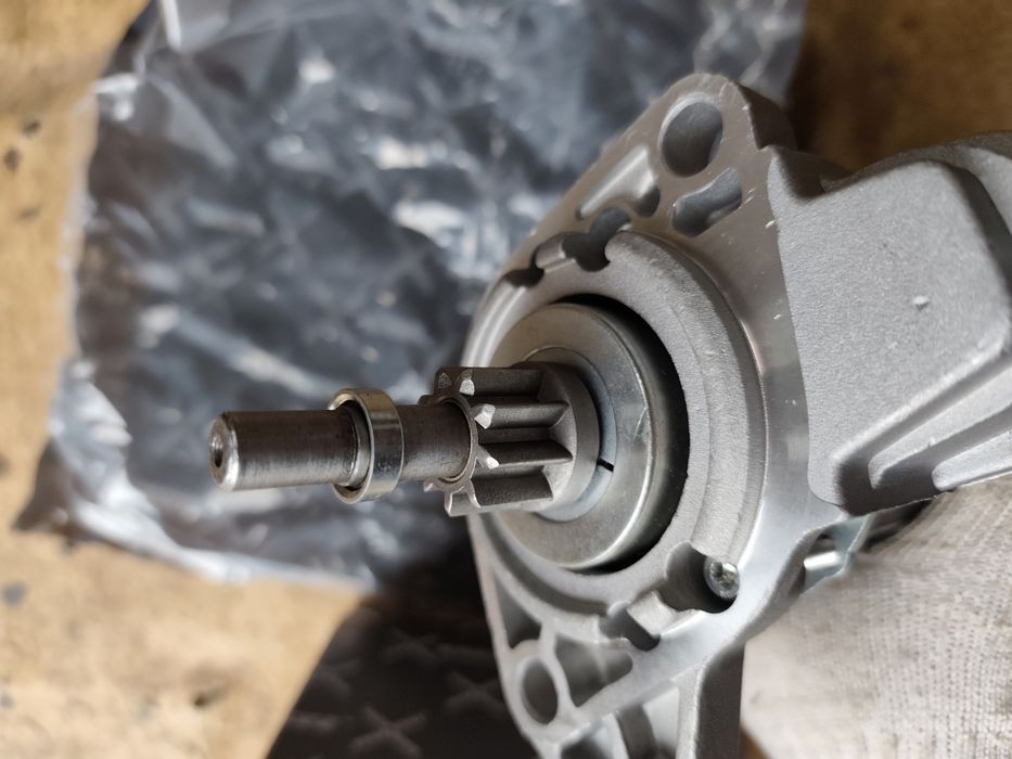 Стартер новый VW Passat, Golf