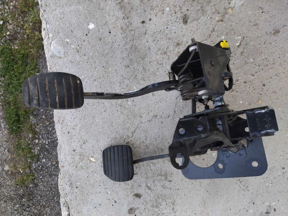 Рено Еспейс 4 2.0 DCI 150 к.с. на части