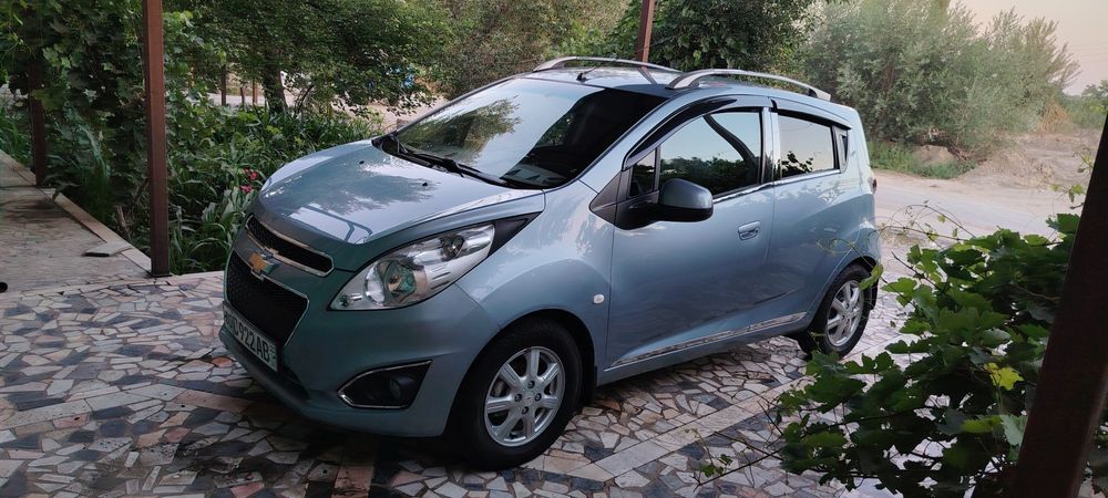 Спарк 2015-йил автомат