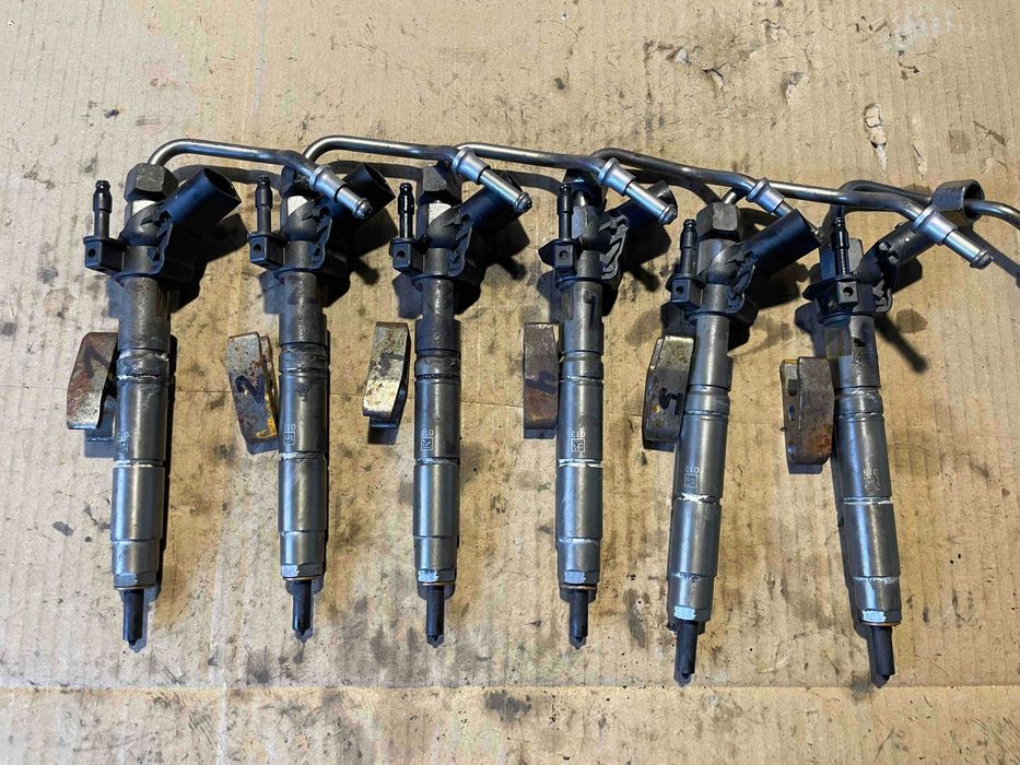 6броя Инжекторни Дюзи Mercedes E class W211 V6 4matic