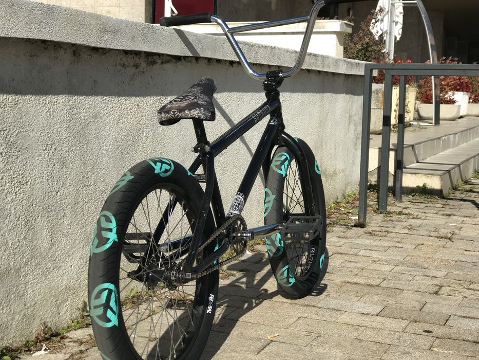 Bicicleta BMX subrosa