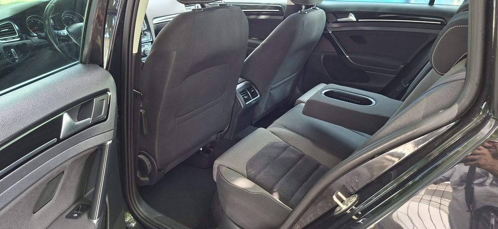 ~Volkswagen Golf VII Highline~4Motion~An 2015~Bi-Xenon~Camera~Trapa~Carte service~